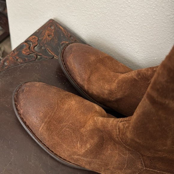 Born Hayden Boots in Rust Tobacco Distressed - Picture 10 of 16